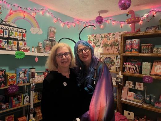 Superfun Giftshop for browsing while you wait to board. - Charming gift shop full of fun gifts and souvenirs. Photo 8