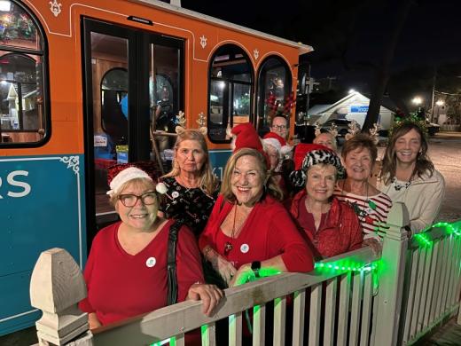Christmas Carol Trolley - Christmas Carol Trolley, Letters To Santa is a fun holiday musical on wheels! Runs Dec 5-30 at 5:30 or 7:30PM and includes free beer or wine before boarding. Fun for the E... Photo 9