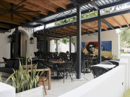 Patio - Building Photo