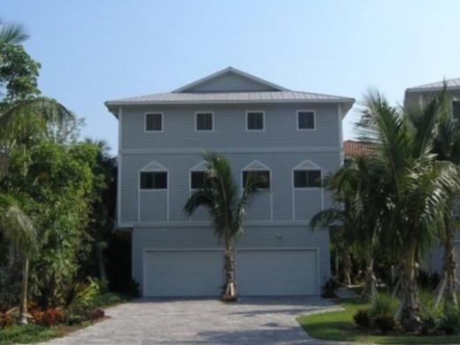 829_700x480.jpg - Beachwalk: Two 3-bedroom upscale townhomes with private elevators, heated pool, beach-view, at Siesta Key Beach Photo 2