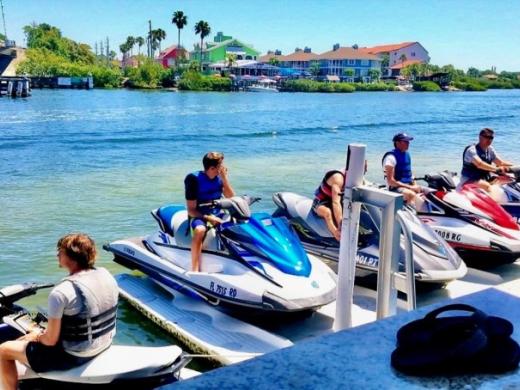 Siesta Key Jet Ski - Siesta Key Jet Ski's Yahama VX Waverunners Photo 6