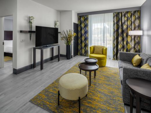 DoubleTree Suite Photo 4