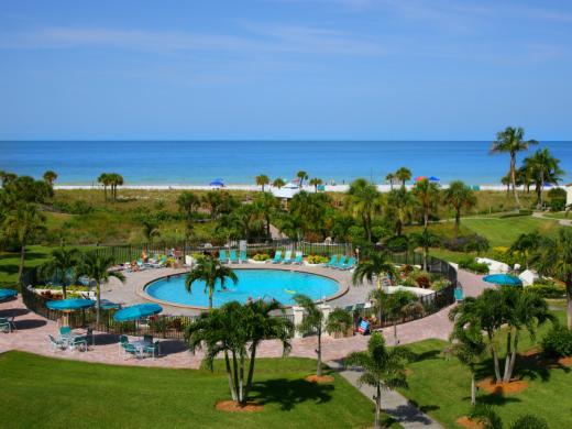 Siesta Dunes - Gulf Front Court Yard View From Building 2 Photo 2