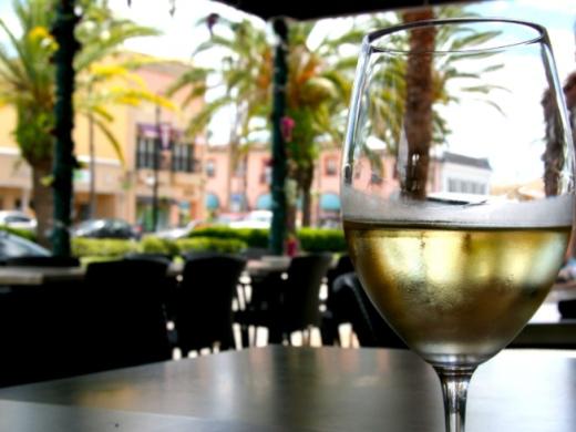 2974_785x480.jpg - Outdoor Dining Overlooking Charming Downtown Venice Photo