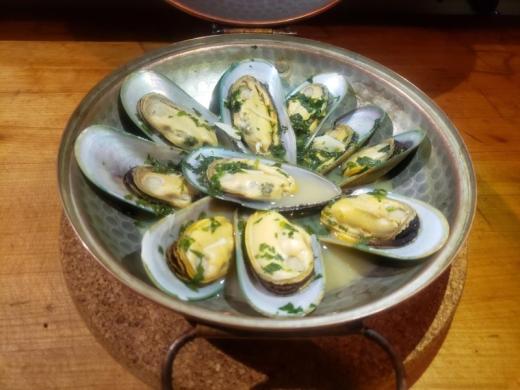 Mussels Cataplana - Mussels Cataplana in crab, shrimp & lobster broth. Photo