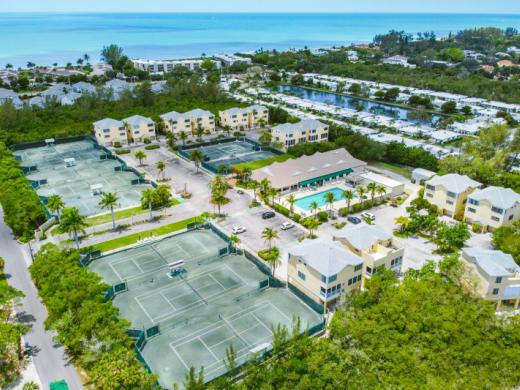 Aerial View of Cedars Tennis Resort Photo 4