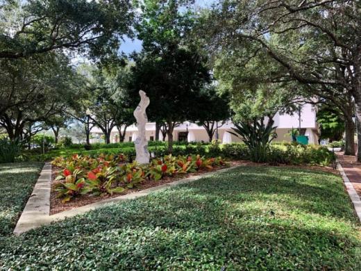 Selby Five Points Park Photo