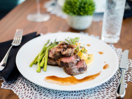 Bridges Restaurant Photo 2