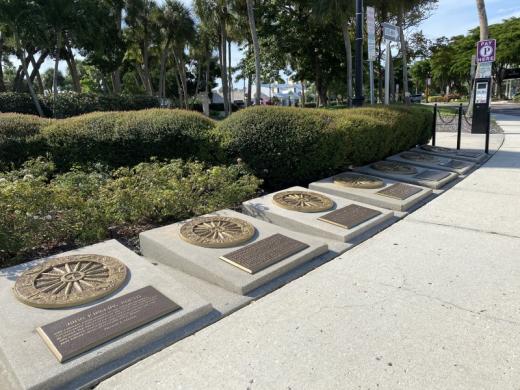 St. Armands Circle Park Photo 3