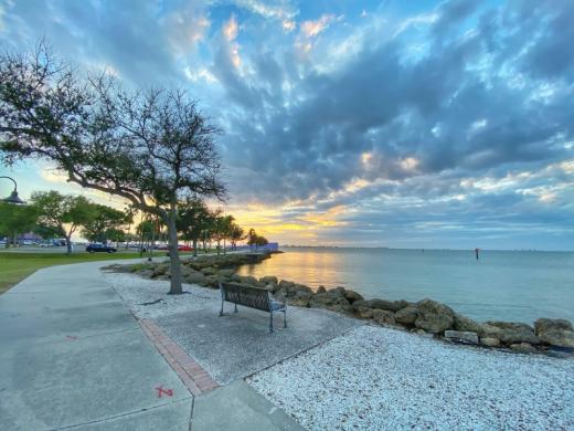 Waterfront Park - This park is the perfect spot to watch the sunset! Photo 2