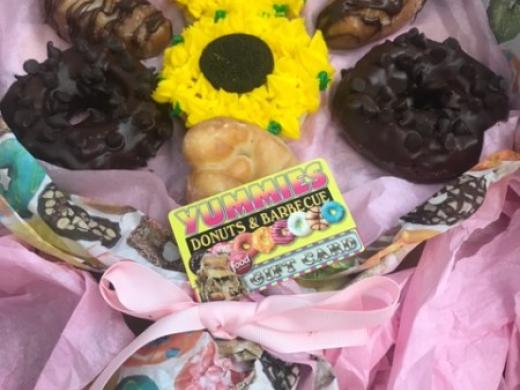 Donut Bouquet - You can even add a Gift Card. Photo 8