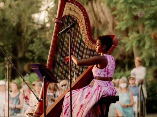 Ashley Jackson Photo 6