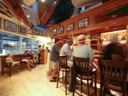 You'll love our indoor & outdoor dining Photo 5