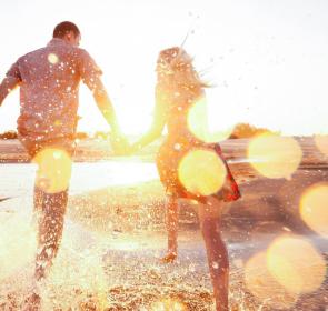 BeachRomanceImage_1_0.jpg BeachRomanceImage_1_0.jpg