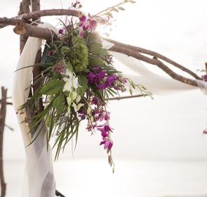 Lido-Beach-Resort_RebeccaBlakeWedding_4067_CPennenga__2017Opt.jpg