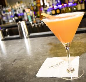 LouiesModernCocktail040516_3.jpg