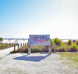Siesta Key Beach_Visit Sarasota County_rgb_hd (2).jpg