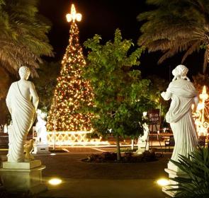 StArmandsHolidayLights120715_007_rgb_hd__OPT_0.jpeg