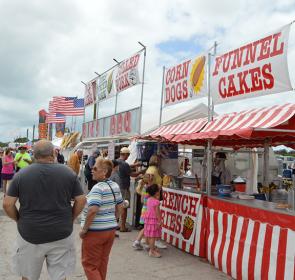 SuncoastBBQ190414_19_rgb_hd__OPT.jpg