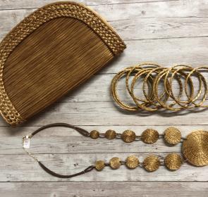 shopping-accessories-bazaar on apricot lime-shared-2020_0.JPG