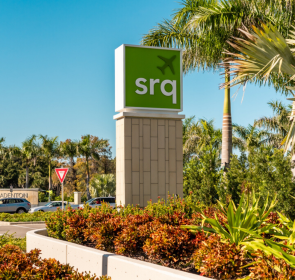 srq airport square.png