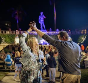 sarasota nightlife scene at the ringling