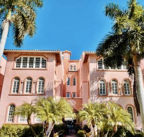 Frances-Carlton Apartments