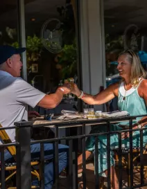dining outside of columbia restaurant
