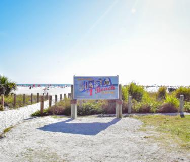 Siesta Key Beach_Visit Sarasota County_rgb_hd (2).jpg