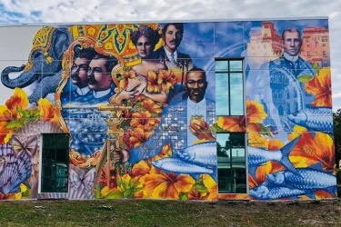 Mural on Sarasota Chamber building.jpg