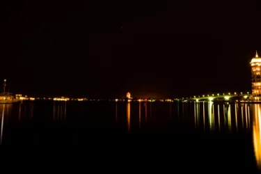 NightBayfront021116_004_OPT.jpg