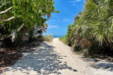NokomisNorthJetty1.jpg