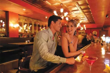 nightlife1_0.jpg