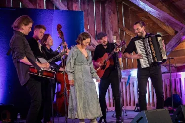 https://wslrfogartyville.ticketspice.com/11082025-hayde-bluegrass-orchestra