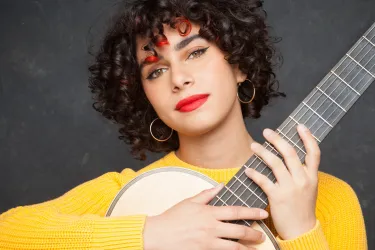 Guitarist Leonela Alejandro