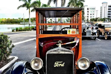 Classic Car Show at Lakewood Ranch Main Street