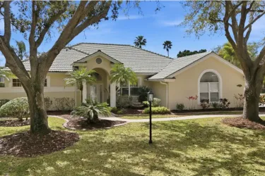 Phyllis Coviello, REALTOR