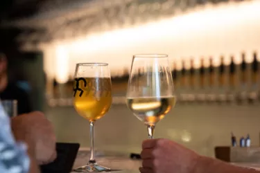 HAPPY HOUR at 99 Bottles Photo