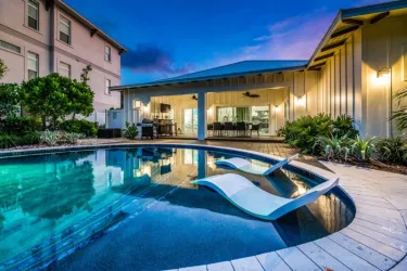 Florida Resident & Hero Discounts on Siesta Key Luxury Rentals Photo