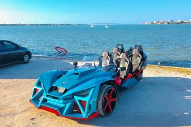 Teal 4 Seater Slingshot Photo