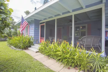 Blue Lagoon Bungalow (2b/2b) Photo