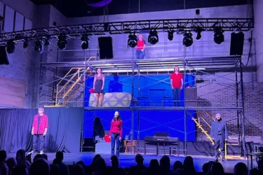 Rise Above Stage Photo