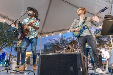 Showcase of Local Musicians - Like music at Music on Main, first Fridays in Lakewood Ranch. Photo