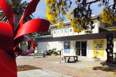 Building front Photo