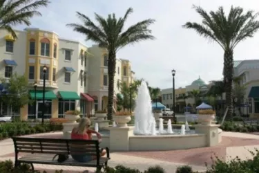 270_640x480.jpg - Live at the Lofts at Main Street at Lakewood Ranch for those who can't get enough! Photo