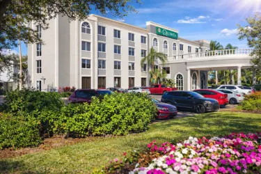 La Quinta Outside Photo