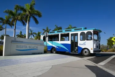 Breeze 77 Siesta Islander - A free, open-air trolley on Siesta Key. Photo
