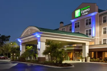 3042_720x480.jpg - Be our Guest Photo