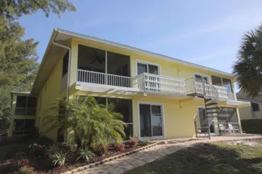 Beach Castle Resort - Exterior Photo