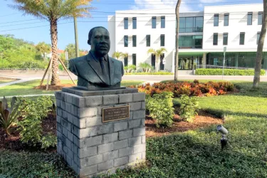 Dr. Martin Luther King Jr. Memorial Park - Dedicated to Dr. Martin Luther King Jr. Photo